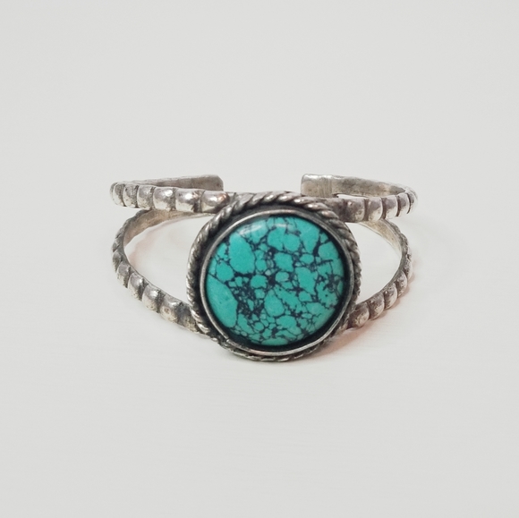 Jewelry - Turquoise and silver cuff bracelet